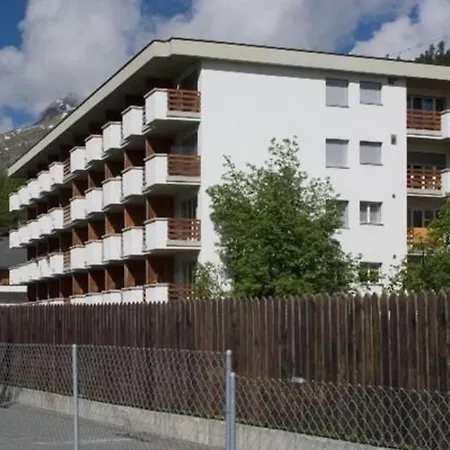 Derby 32 * St. Moritz