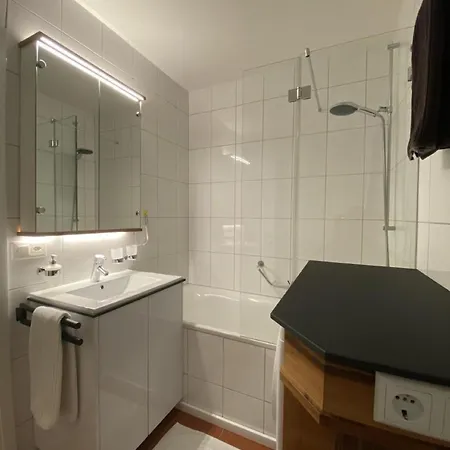 Derby 32 Apartment *